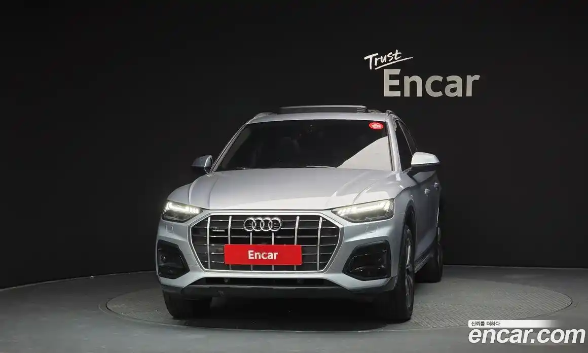 Audi Q5 2022 2.0 гидро в Москве № 544465, фото 3
