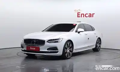 Volvo S90, 2022