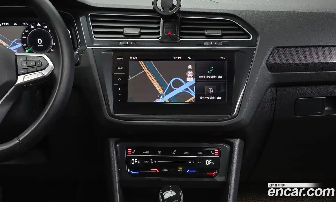 Volkswagen Tiguan 2023 2.0 гидро в Москве № 547272, фото 14
