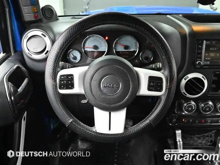 Jeep Wrangler 2014 2.8 гидро в Москве № 584521, фото 13