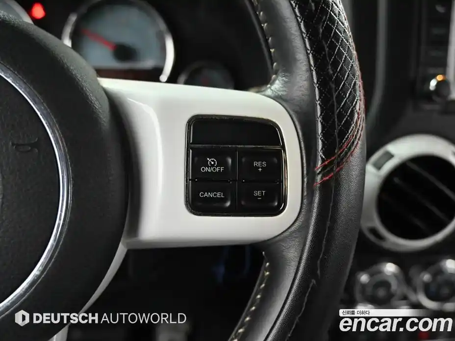 Jeep Wrangler 2014 2.8 гидро в Москве № 584521, фото 17