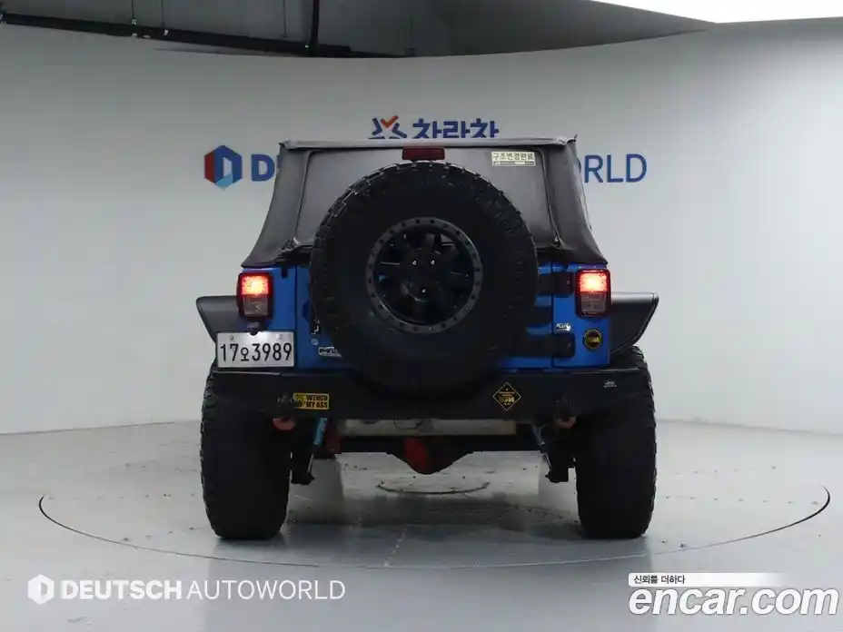 Jeep Wrangler 2014 2.8 гидро в Москве № 584521, фото 4