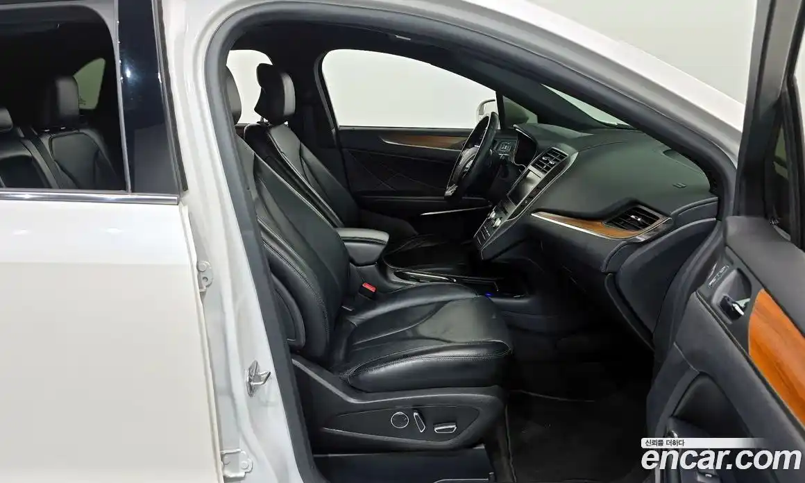 Lincoln MKC 2014 2.0 гидро в Москве № 585006, фото 11