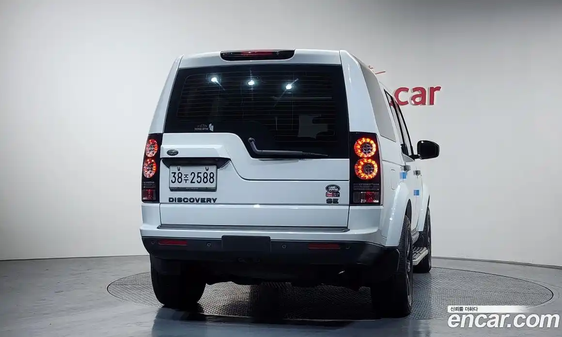 Land Rover Discovery 2014 3.0 гидро в Москве № 594853, фото 4