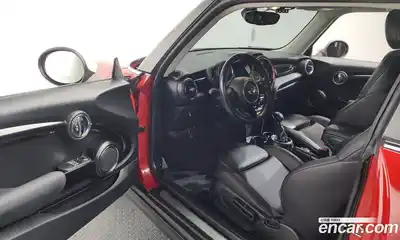 Mini Cooper 2017 1.5 гидро в Москве № 595067, миниатюра 10