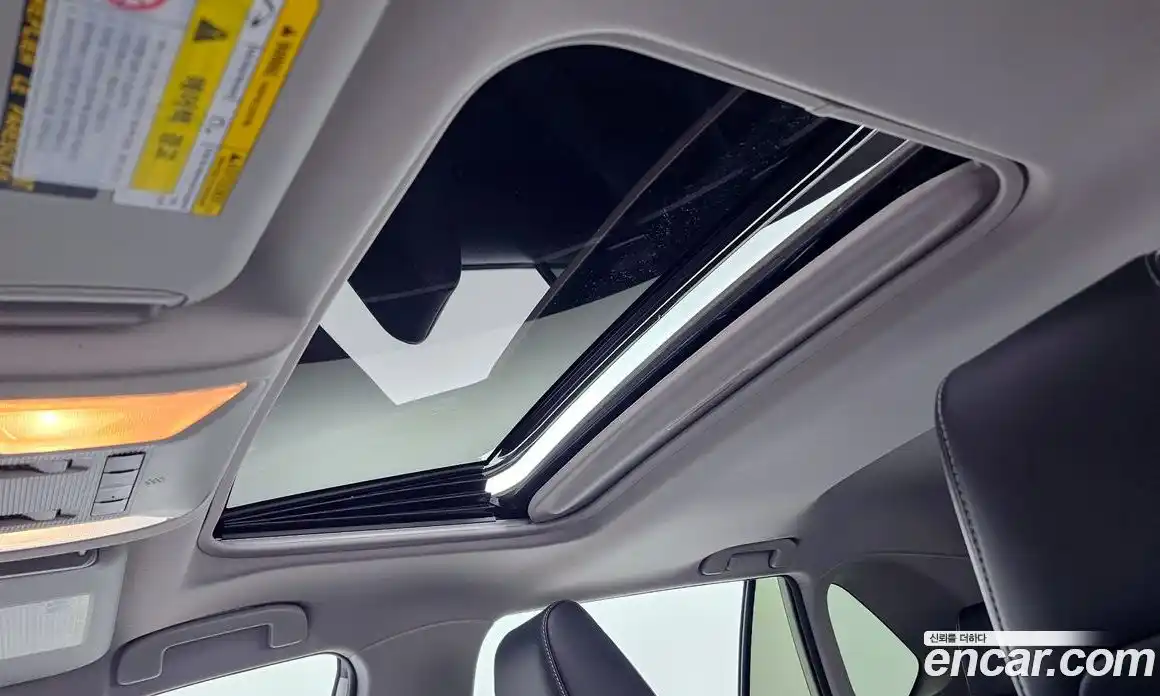 Toyota RAV4 2019 2.5 гидро в Москве № 609811, фото 19
