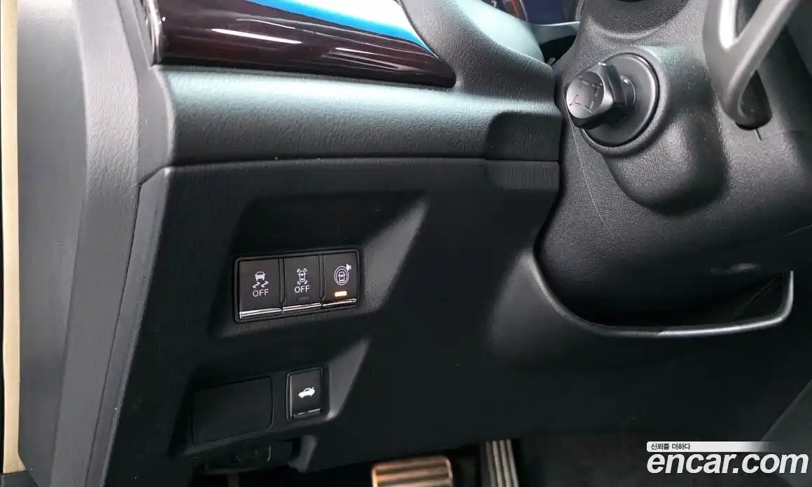 Infiniti M 2011 5.6 гидро в Москве № 611034, фото 14