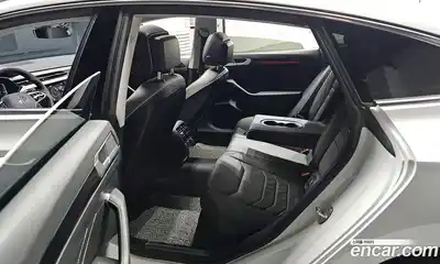 Volkswagen Arteon 2022 2.0 гидро в Москве № 628902, миниатюра 12