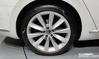 Volkswagen Arteon 2022 2.0 гидро в Москве № 628902, миниатюра 5