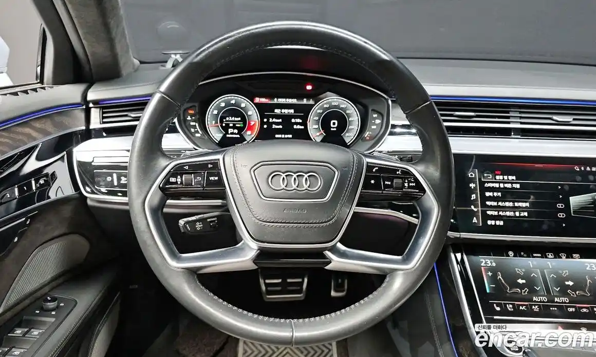 Audi A8 2021 4.0 гидро в Москве, фото 13