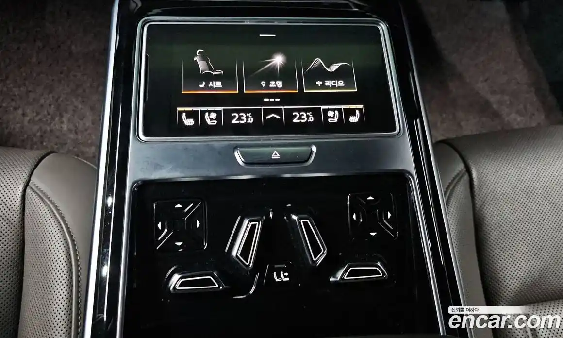 Audi A8 2021 4.0 гидро в Москве, фото 17