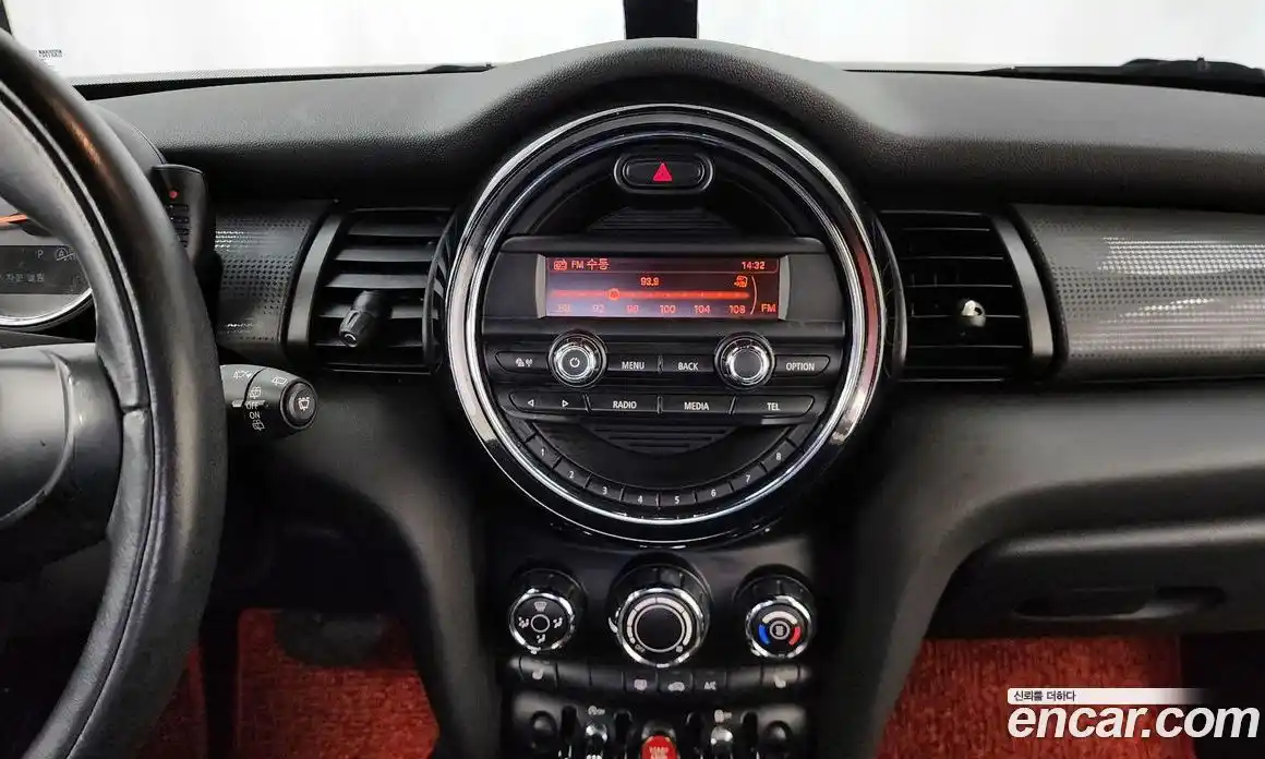 Mini Cooper 2014 1.5 гидро в Москве № 724959, фото 14