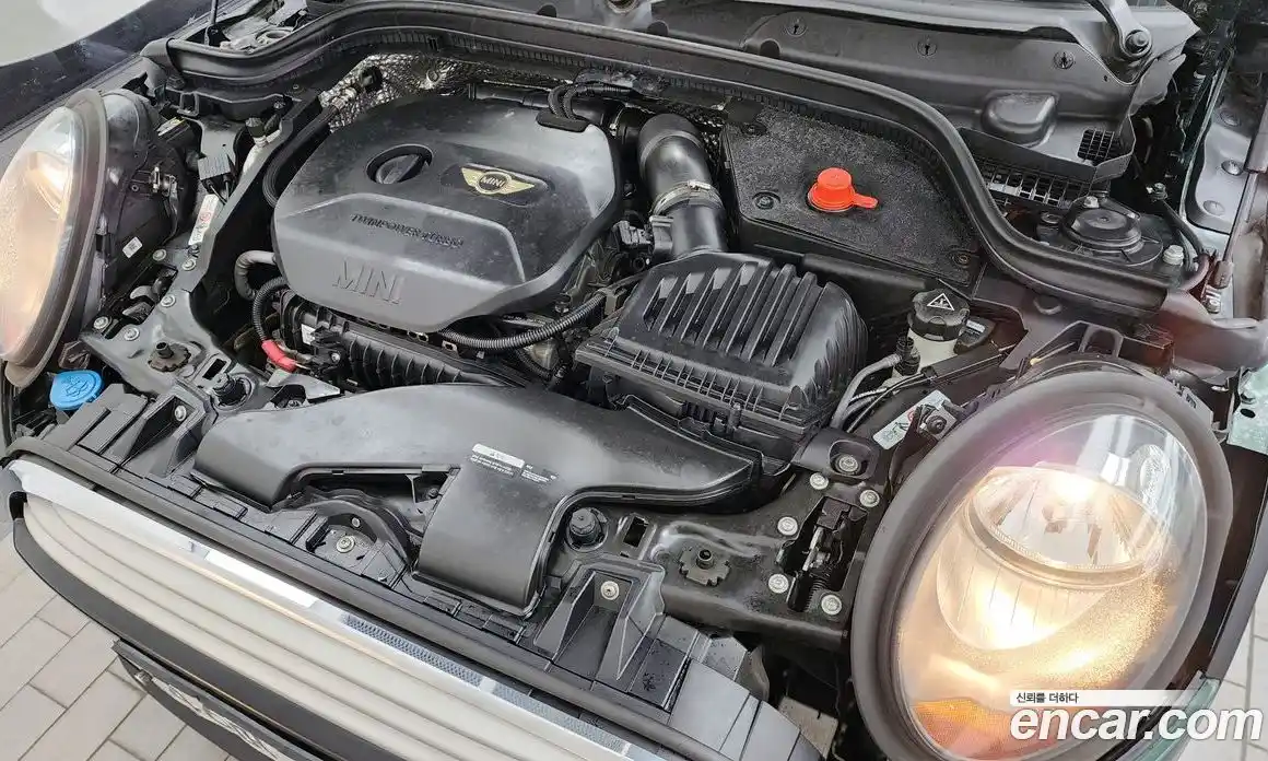 Mini Cooper 2014 1.5 гидро в Москве № 724959, фото 6