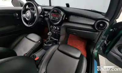 Mini Cooper 2014 1.5 гидро в Москве № 724959, миниатюра 7