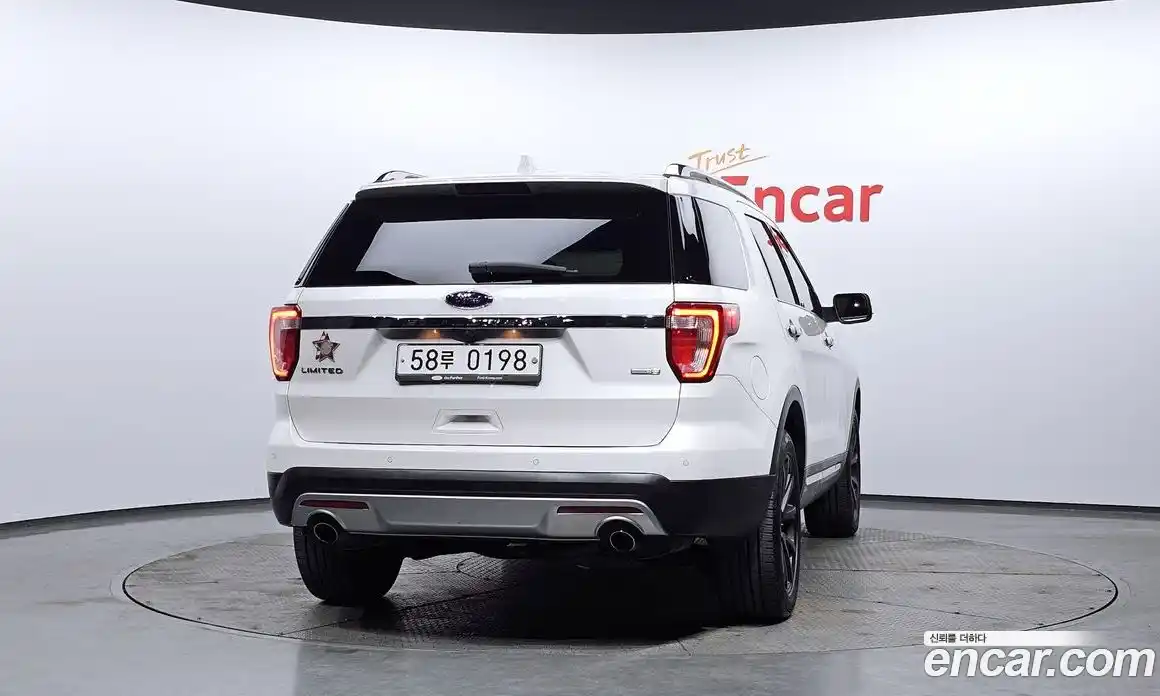 Ford Explorer 2015 2.3 гидро в Москве № 725409, фото 4