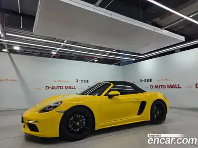 Porsche 718, 2022