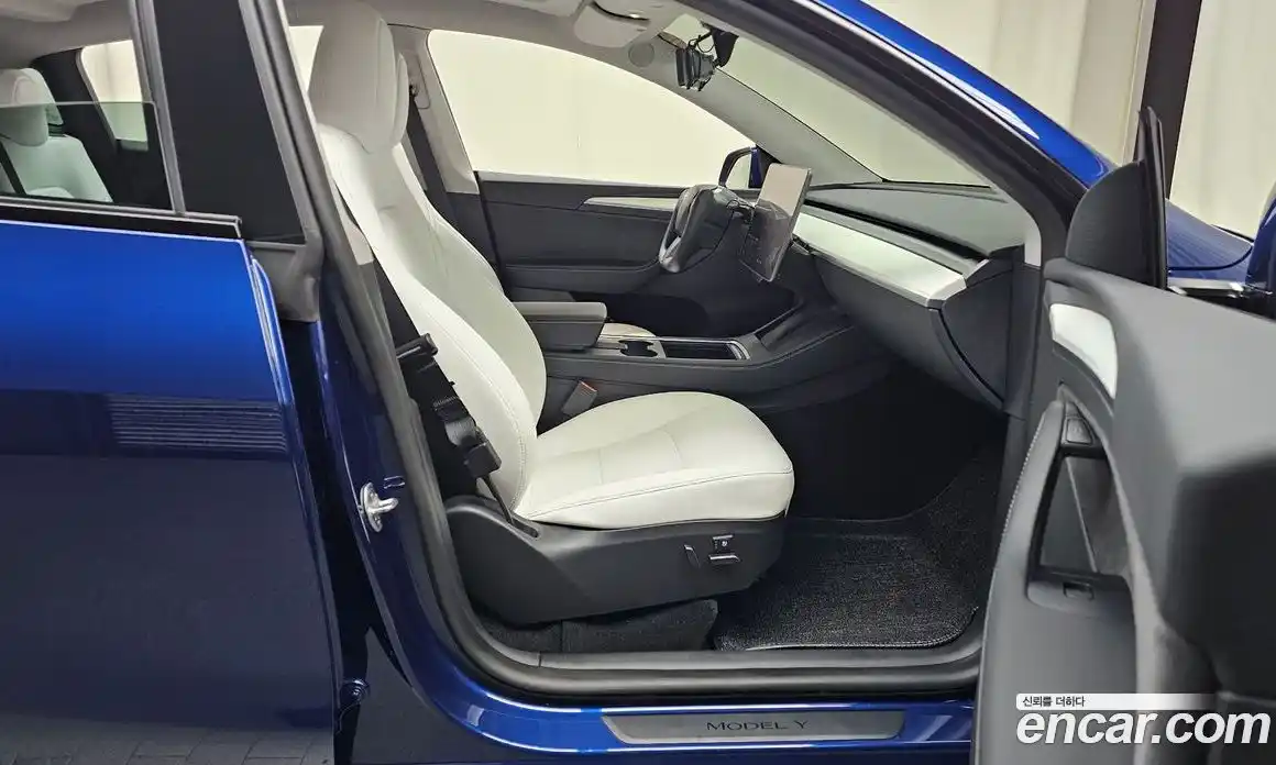 Tesla Model Y 2024 0.2 гидро в Москве № 766476, фото 11