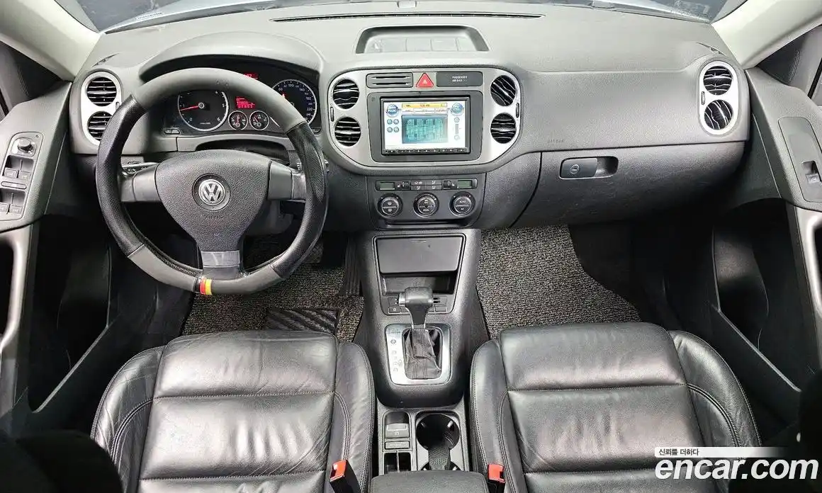 Volkswagen Tiguan 2009 2.0 гидро в Москве № 767162, фото 7