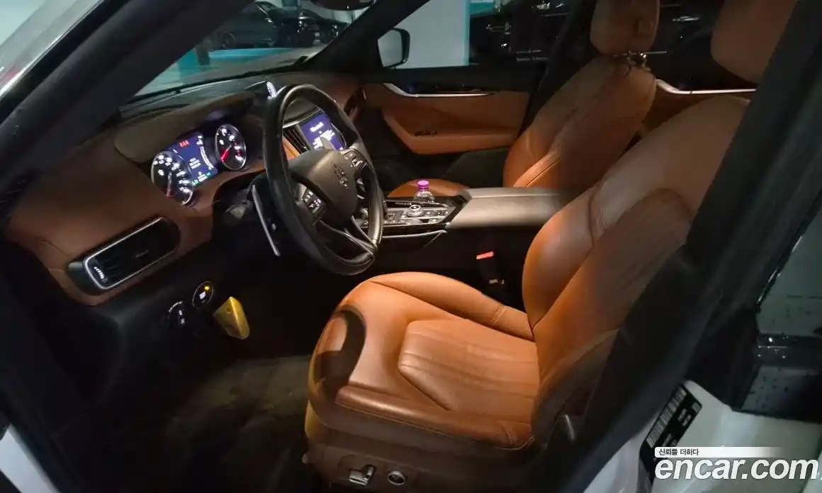 Maserati Levante 2022 2.0 гидро в Москве № 803354, фото 7