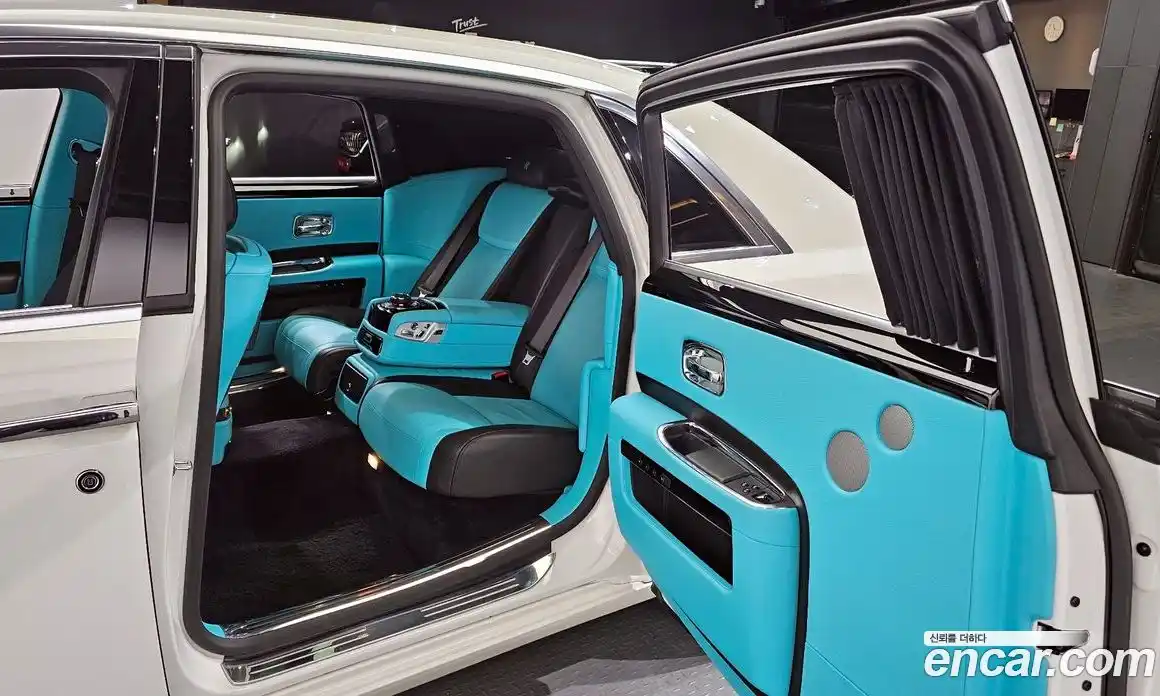 Rolls-Royce Ghost 2017 6.6 гидро в Москве № 816842, фото 11