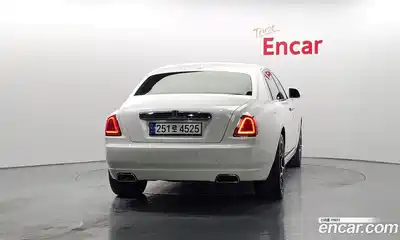 Rolls-Royce Ghost 2017 6.6 гидро в Москве № 816842, миниатюра 4