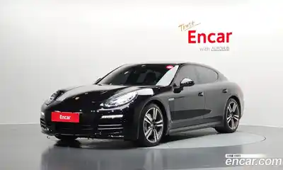 Porsche Panamera, 2016