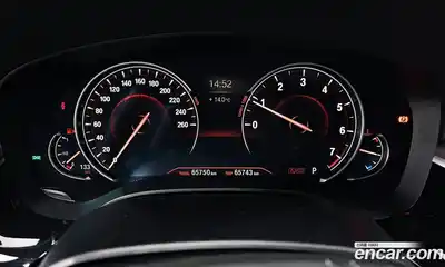 BMW 5-Series 2017 2.0 гидро в Москве № 858609, миниатюра 8