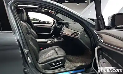 BMW 5-Series 2017 2.0 гидро в Москве № 858609, миниатюра 10