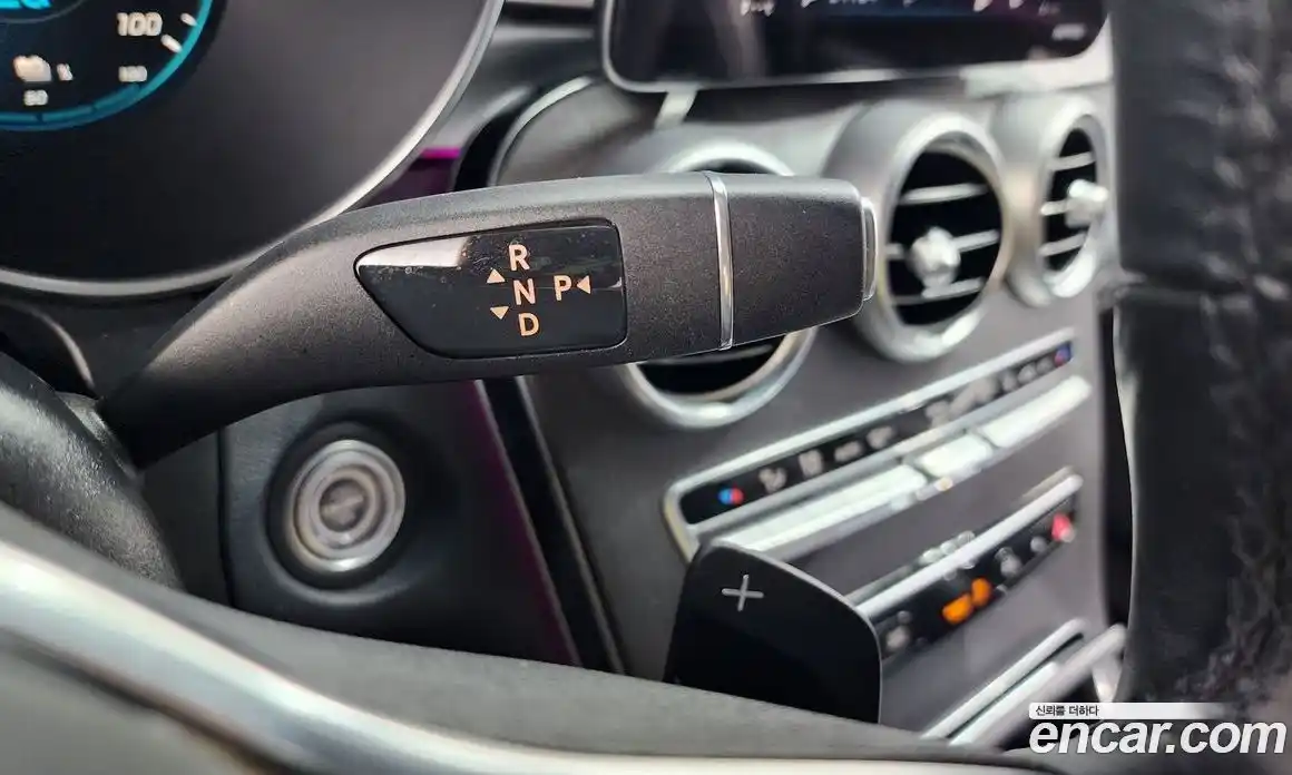 Mercedes-Benz GLC-Class 2021 2.0 гидро в Москве, фото 9