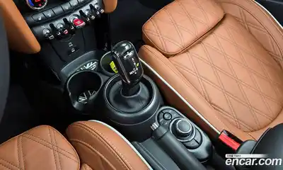 Mini Cooper Convertible 2024 2.0 гидро в Москве № 861429, миниатюра 9