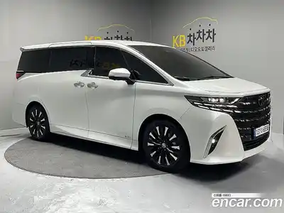 Toyota Alphard, 2024