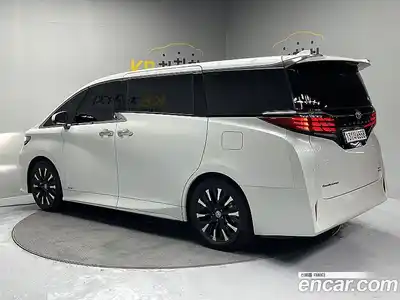 Toyota Alphard 2024 2.5 гидро в Москве № 863036, миниатюра 2