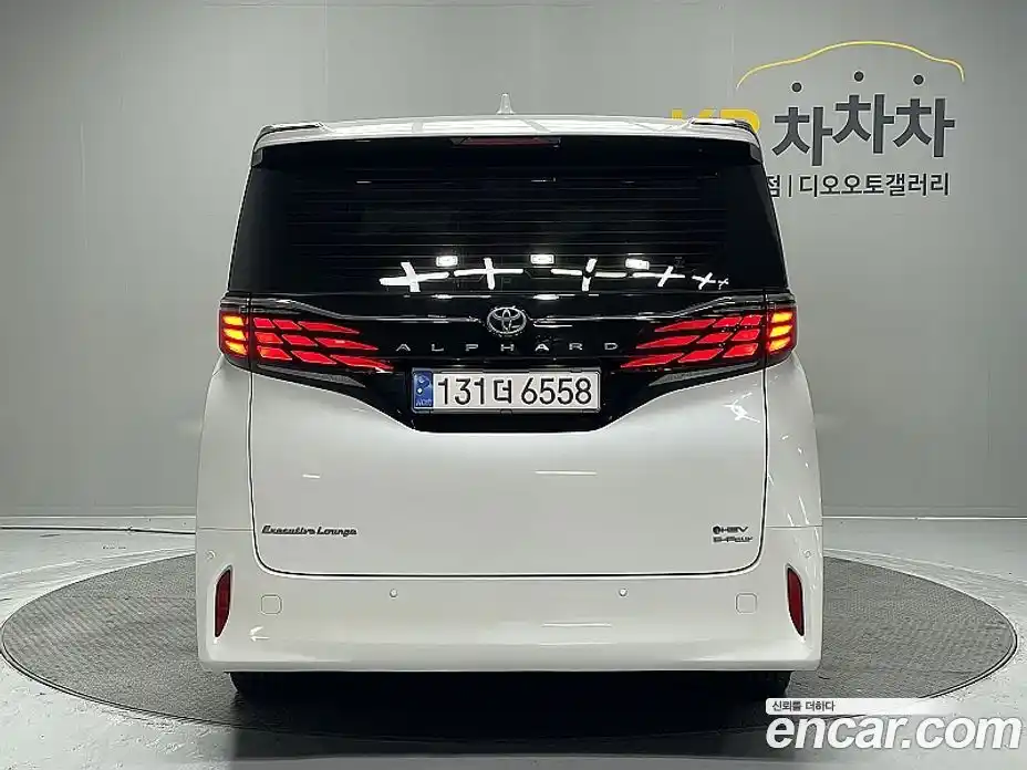 Toyota Alphard 2024 2.5 гидро в Москве № 863036, фото 4
