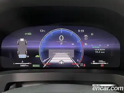 Toyota Alphard 2024 2.5 гидро в Москве № 863036, миниатюра 8