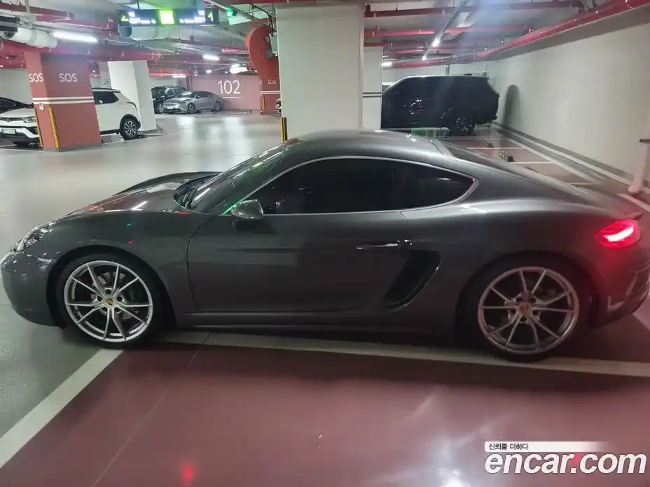 Porsche 718 2020 2.0 гидро в Москве № 892151, фото 3