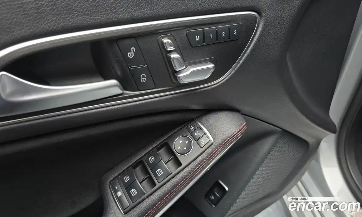 Mercedes-Benz CLA-Class 2017 2.0 гидро в Москве № 893189, фото 18
