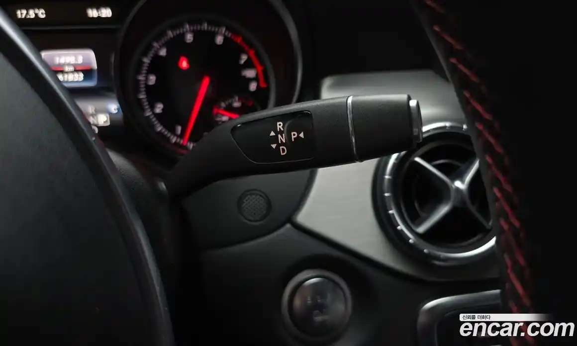 Mercedes-Benz CLA-Class 2017 2.0 гидро в Москве № 893189, фото 9
