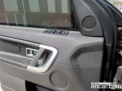 Land Rover Discovery Sport 2017 2.0 гидро в Москве № 895188, миниатюра 11