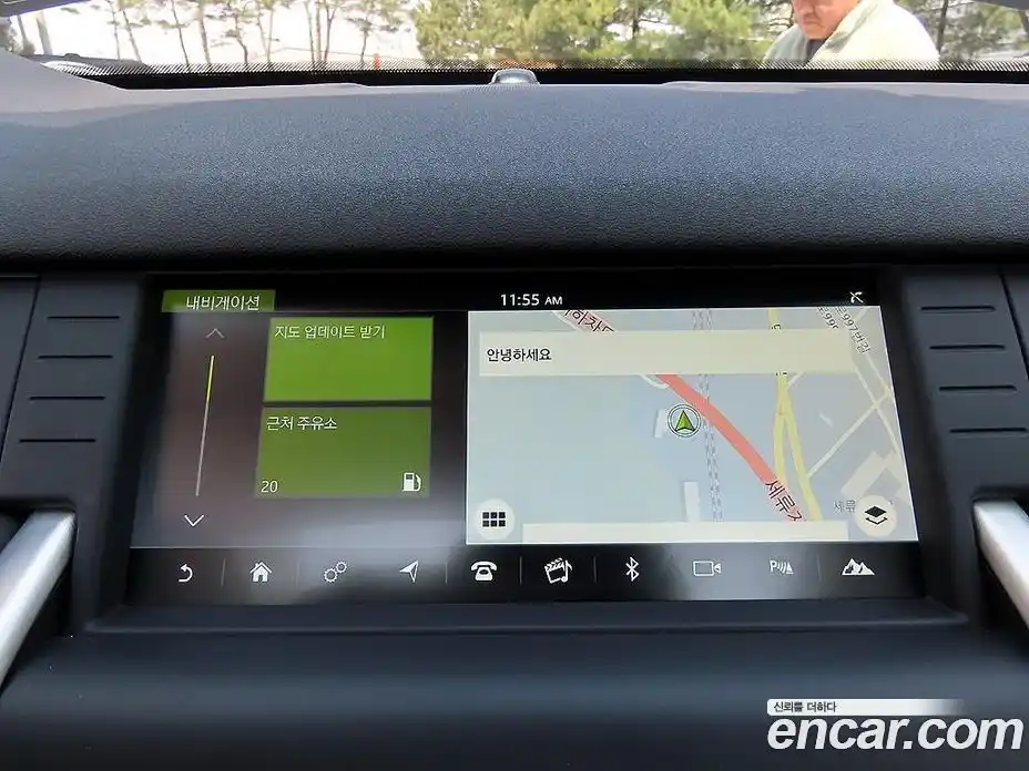 Land Rover Discovery Sport 2017 2.0 гидро в Москве № 895188, фото 13