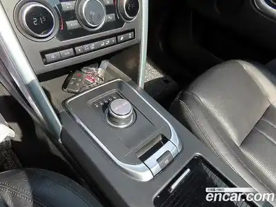 Land Rover Discovery Sport 2017 2.0 гидро в Москве № 895188, миниатюра 10