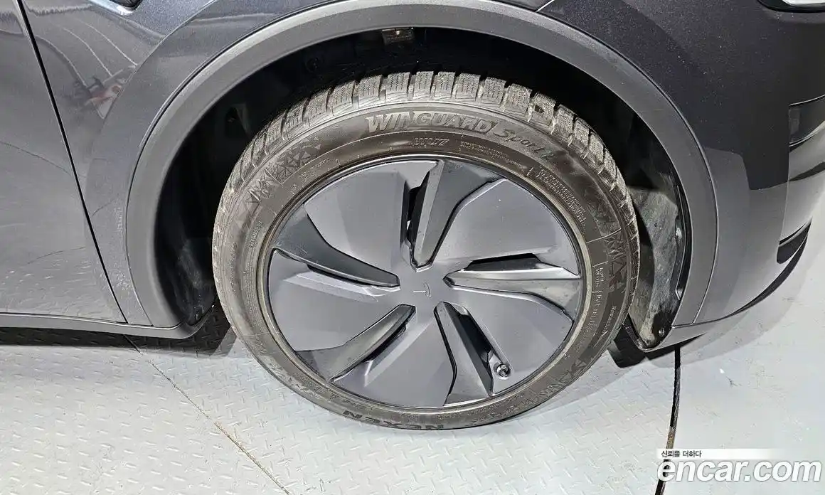 Tesla Model Y 2025 0.2 гидро в Москве № 895622, фото 5