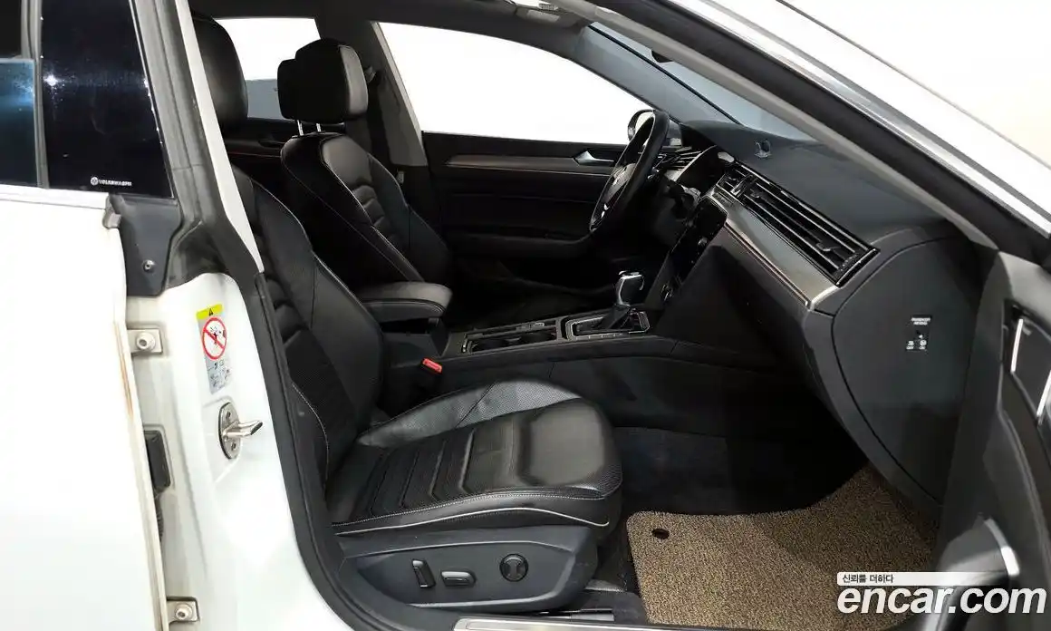 Volkswagen Arteon 2019 2.0 гидро в Москве № 896252, фото 11