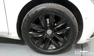 Volkswagen Arteon 2019 2.0 гидро в Москве № 896252, миниатюра 5