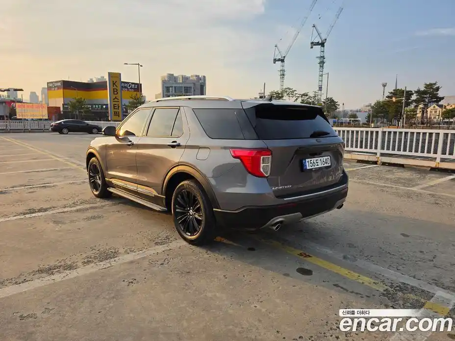 Ford Explorer 2022 2.3 гидро в Москве № 897026, фото 7