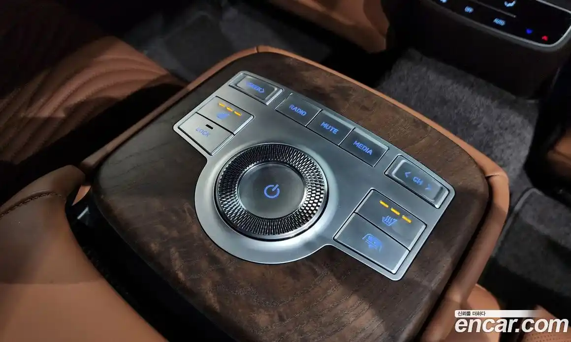 Genesis G80 2022 2.5 Автомат в Москве № 930405, фото 19