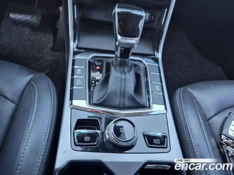 SsangYong Korando 2019 1.6 гидро в Москве, фото 16