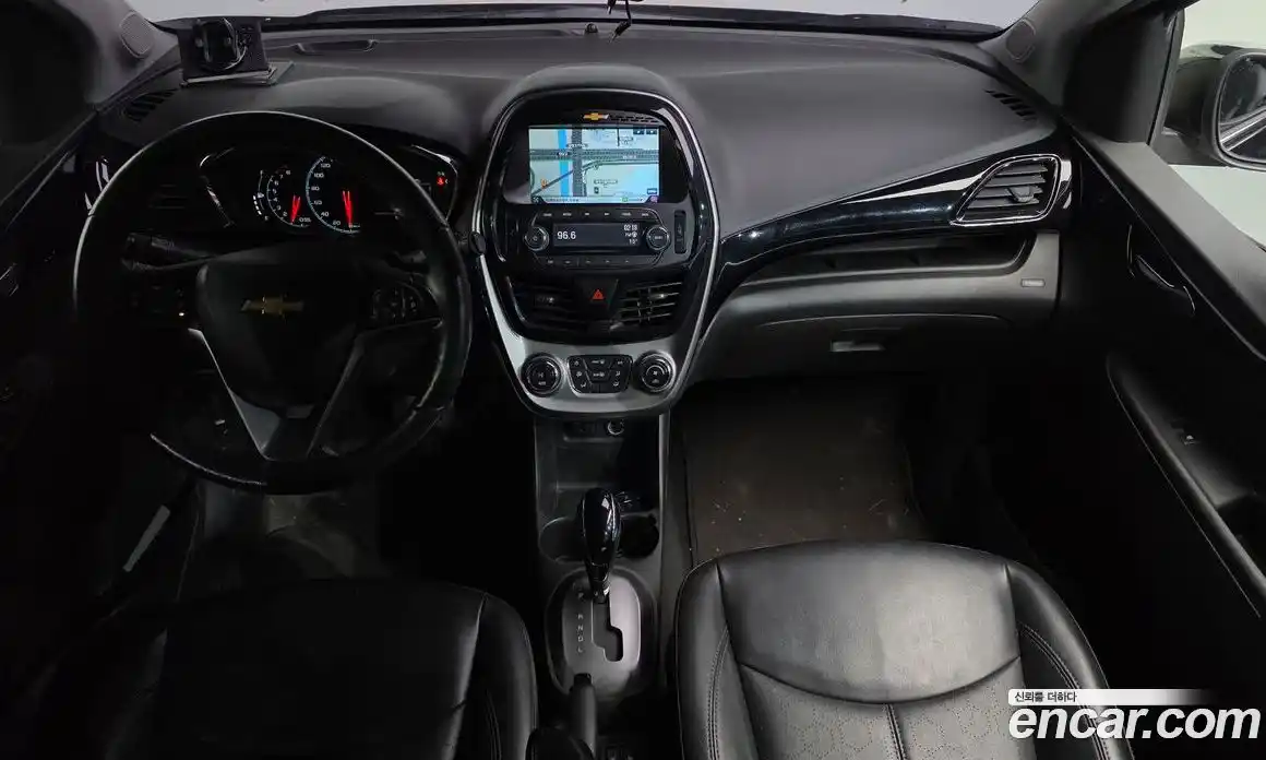 Chevrolet Spark 2016 1.0 гидро в Москве, фото 7