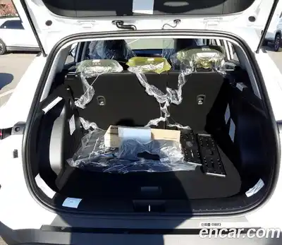 Hyundai Kona 2026 1.6 гидро в Москве № 967466, миниатюра 9