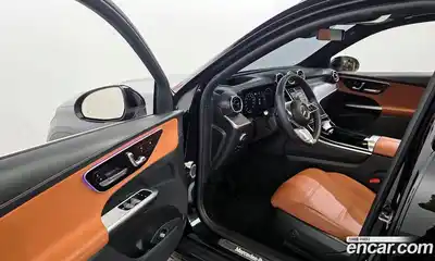 Mercedes-Benz GLC-Class 2023 2.0 гидро в Москве № 969363, миниатюра 10