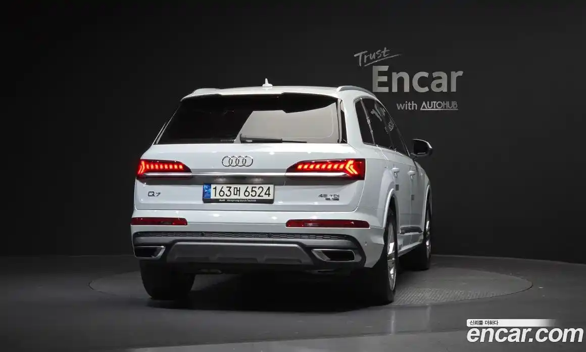 Audi Q7 2021 3.0 гидро в Москве № 970420, фото 4